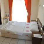 Marsyas Hotel 2*