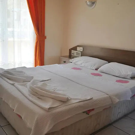 Marsyas Otel 2*