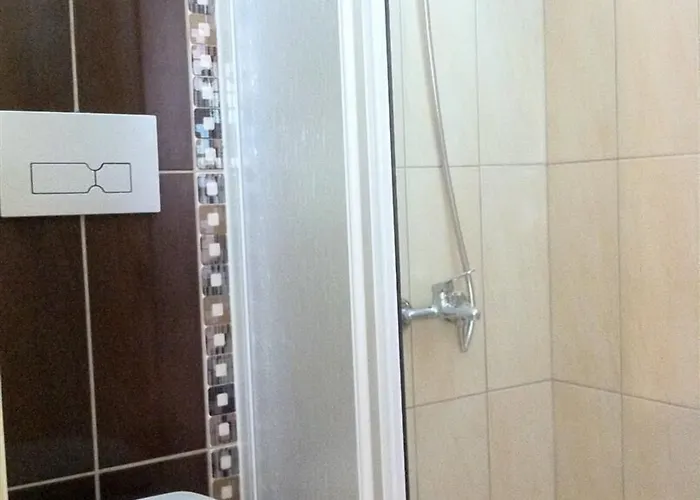 Marsyas ホテル 2*