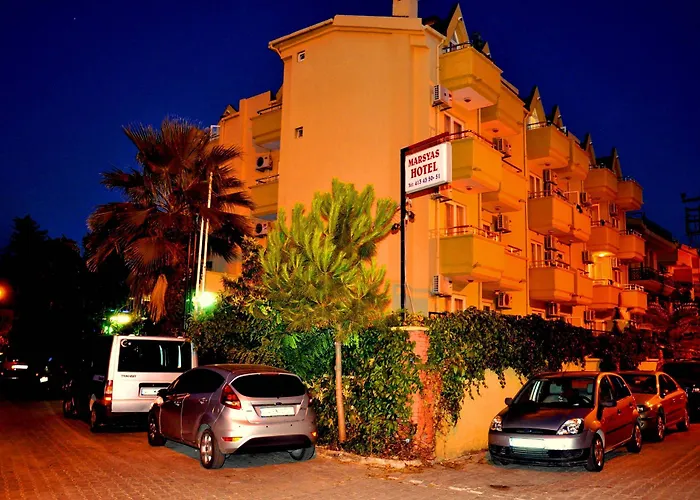 Marsyas ホテル 2*